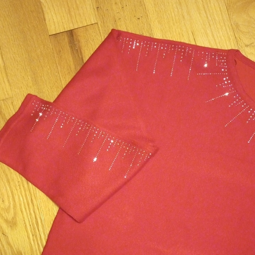 Adrienne Vittadini Red Sweater with Sparkling Neckline And Sides Of Arms - Picture 2 of 6